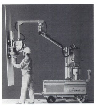 Robô para Posicionamento de Painéis de Parede – Japão (década de 1980)