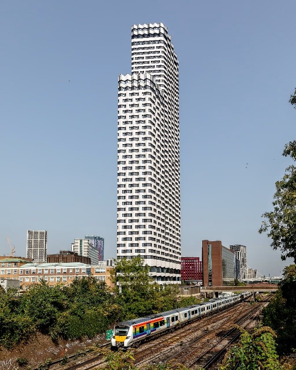 College Road – Londres (2014)